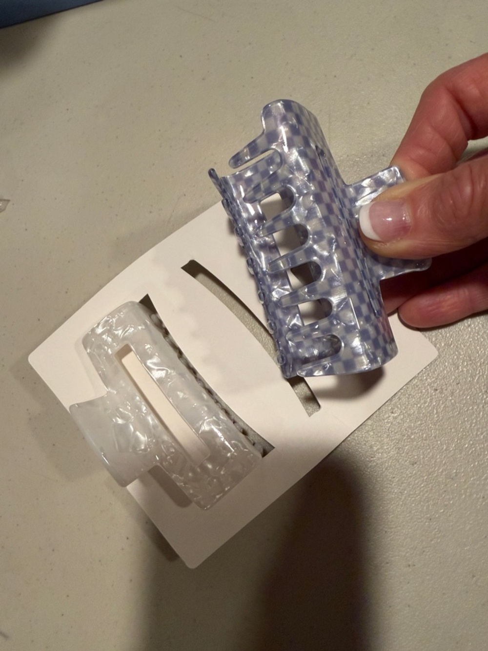 Source Unknown White and Light Blue Marbled Rectangle Hair Clips - Picture 2 of 4
